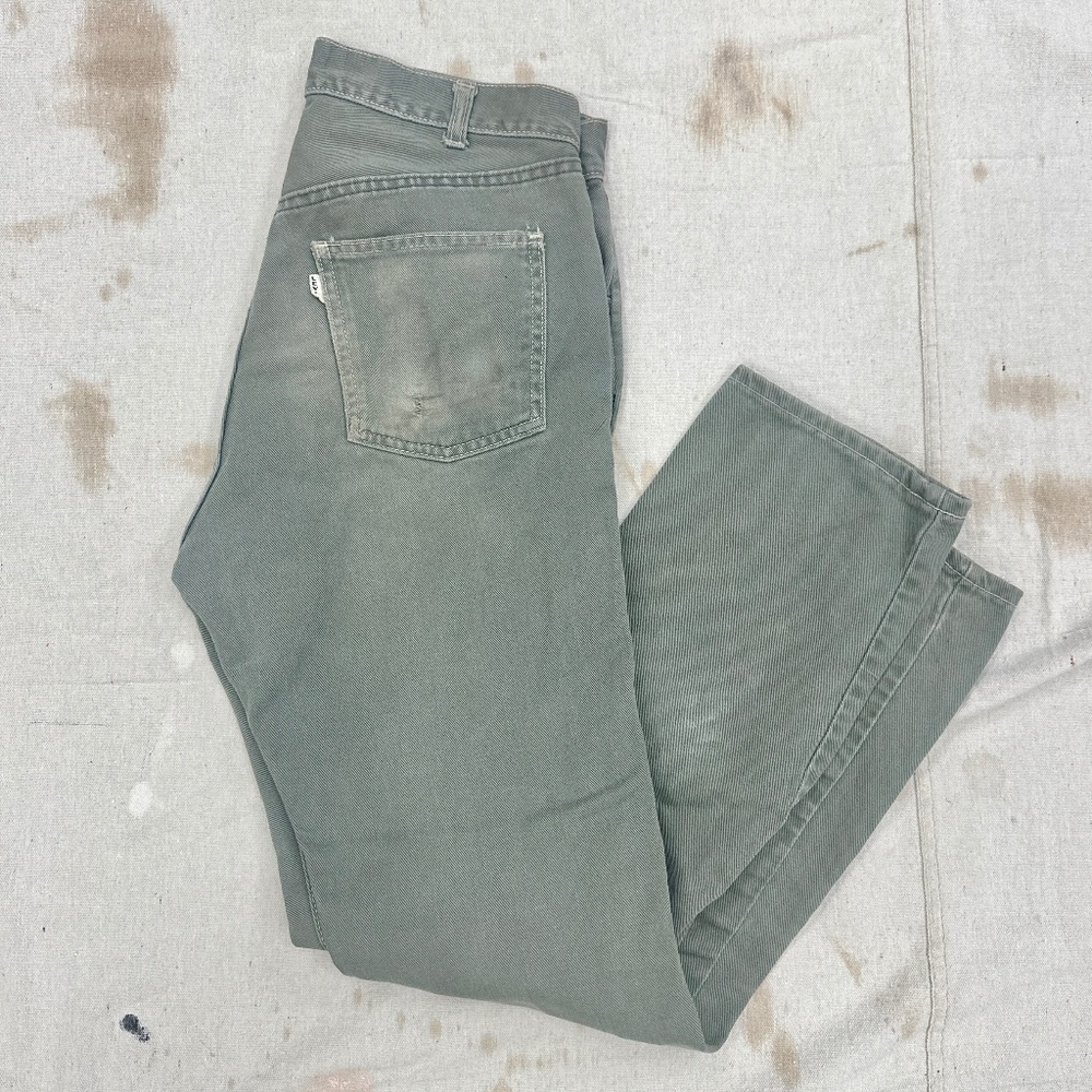 Vintage c. 1960s/70s Distressed Levi's Sage Green Denim Jeans 31x38